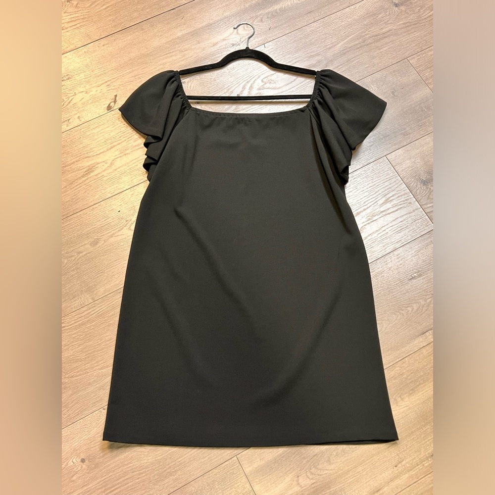 Necessary ObJects medium NWT
